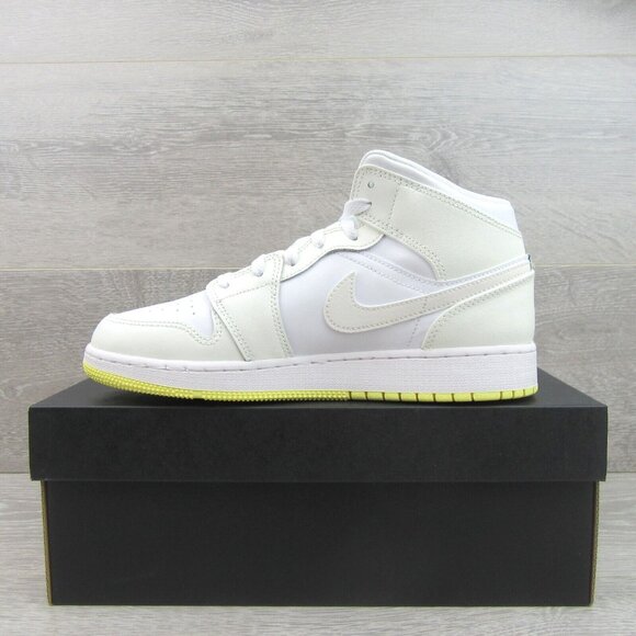 Air Jordan 1 Mid Sail White Sneakers GS Size 6.5Y / Womens Size 8 NEW - Picture 3 of 13
